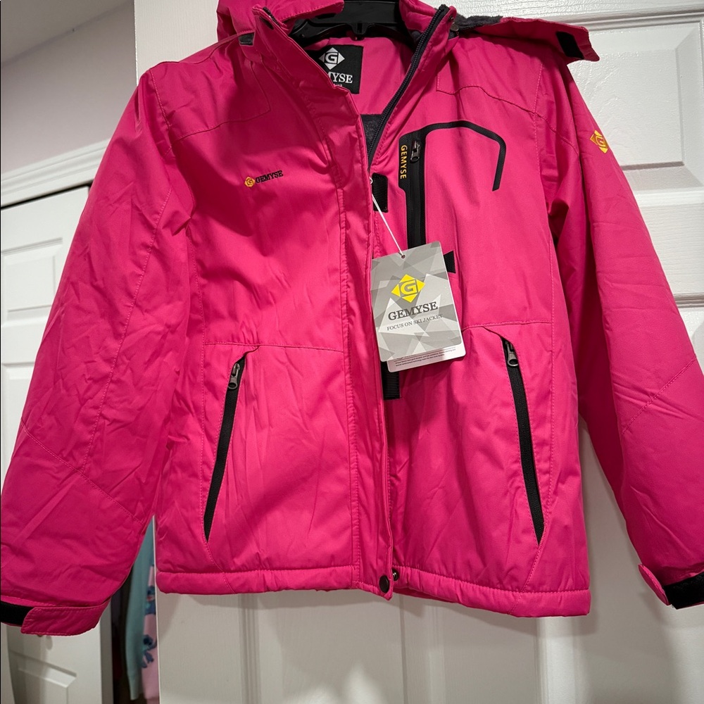 Brand new Girl’s Gemyse ski jacket 10/12